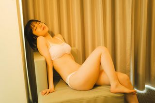 Karin Isobe feet photo 15