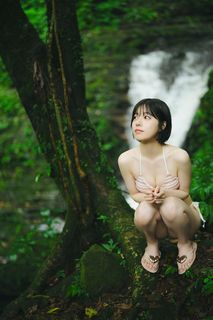 Karin Isobe feet photo 17