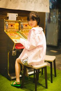 Karin Isobe feet photo 10