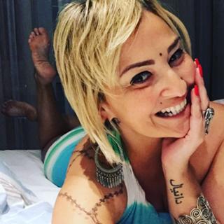 Karin Klemp feet photo thumbnail