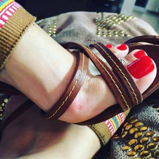 Karin Klemp feet photo thumbnail