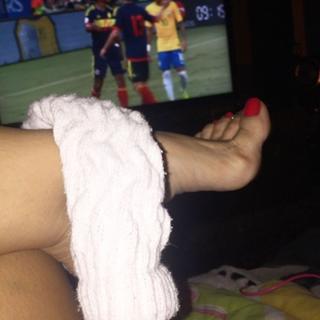 Karin Klemp feet photo thumbnail
