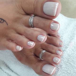 Karin Klemp feet photo thumbnail