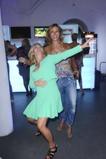 Karin Thaler feet photo thumbnail