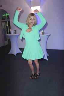 Karin Thaler feet photo thumbnail