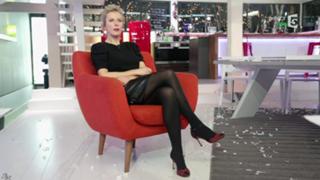 Karin Viard feet photo 7