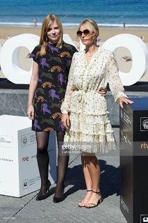 Karin Viard feet photo 19