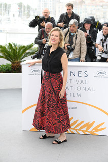 Karin Viard feet photo 16
