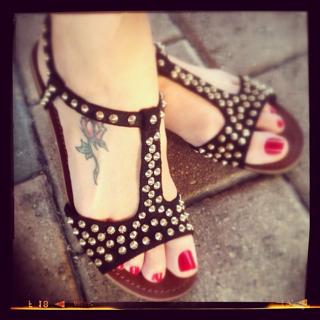 Karina Bacchi feet photo 8