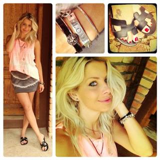 Karina Bacchi feet photo 5