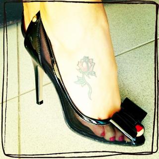 Karina Bacchi feet photo 3