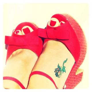 Karina Bacchi feet photo 1