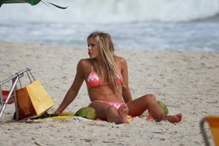 Karina Bacchi feet photo 10