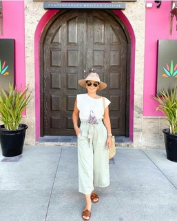 Karina Banda feet photo 13