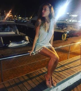 Karina Cascella feet photo 13
