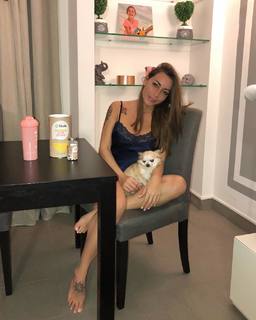 Karina Cascella feet photo 16