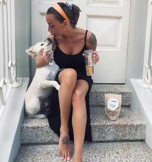 Karina Cascella feet photo 10