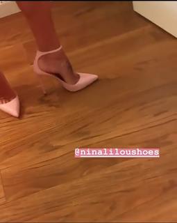 Karina Cascella feet photo 18
