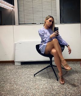 Karina Cascella feet photo 1