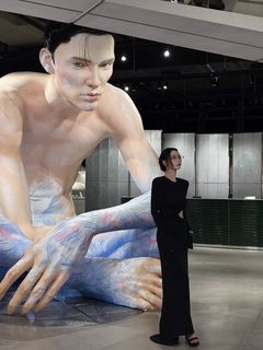 Karina feet photo thumbnail