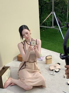 Karina feet photo 7