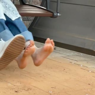 Karina feet photo 11