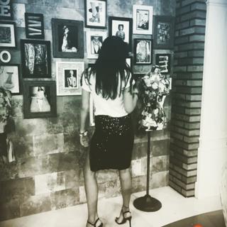 Karina Jelinek feet photo thumbnail