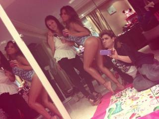 Karina Jelinek feet photo thumbnail