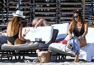 Karina Jelinek feet photo thumbnail