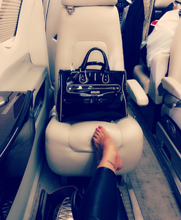 Karina Jelinek feet photo thumbnail