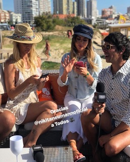 Karina Jelinek feet photo thumbnail