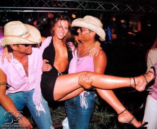 Karina Jelinek feet photo thumbnail