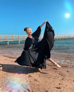 Karina Kross feet photo 9