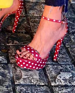 Karina Mazzocco feet photo 15