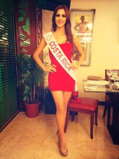 Karina Ramos feet photo 15