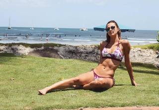 Karina Ramos feet photo 10
