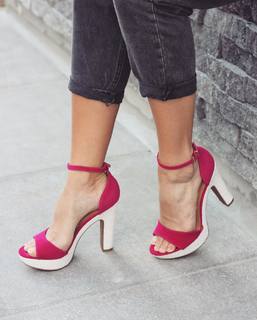 Karina Ramos feet photo 4