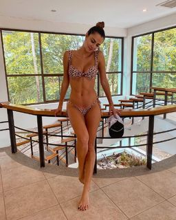 Karina Ramos feet photo 2