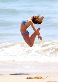 Karina Smirnoff feet photo thumbnail