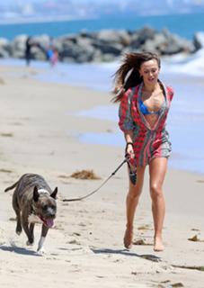 Karina Smirnoff feet photo thumbnail