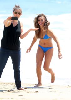 Karina Smirnoff feet photo thumbnail