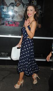 Karina Smirnoff feet photo thumbnail