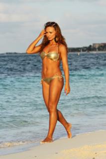 Karina Smirnoff feet photo thumbnail