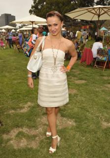 Karina Smirnoff feet photo thumbnail