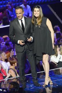 Karine Ferri feet photo thumbnail