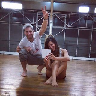Karine Ferri feet photo thumbnail