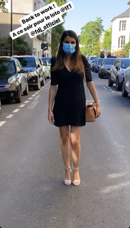 Karine Ferri feet photo thumbnail