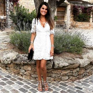 Karine Ferri feet photo thumbnail