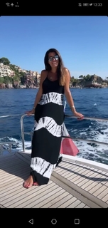 Karine Ferri feet photo thumbnail