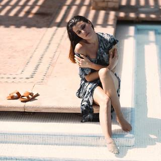 Karine Ferri feet photo thumbnail